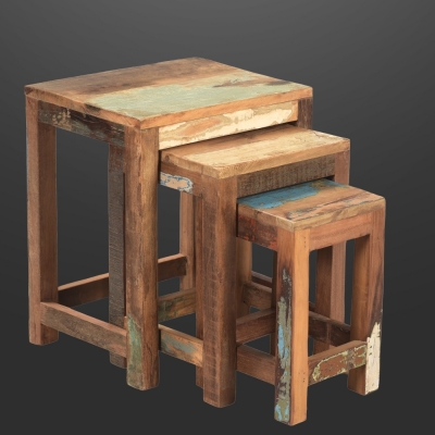 Nesting Table